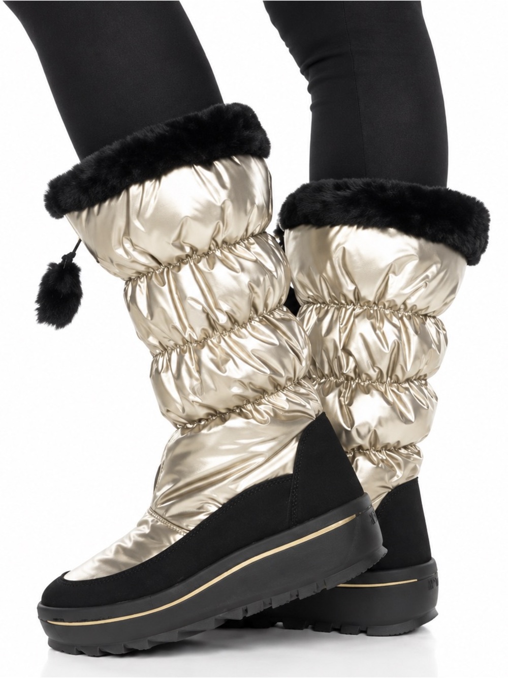 Pajar Toboggan 2.0 Gold Metallic Puffer Winter Snow Boots Women’s 8 New in Box